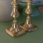 Paire N2 Bougeoirs anciens en laiton – Image 3
