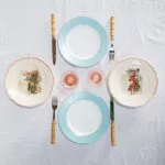Table pour deux - Assiettes anciennes N2 – Image 3