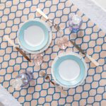 Table pour deux - Assiettes anciennes N1