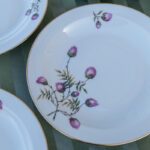 Assiettes creuses "trèfle des près" porcelaine de Limoges