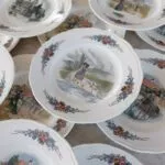 Huit assiettes Obernai de la faïencerie Sarreguemines